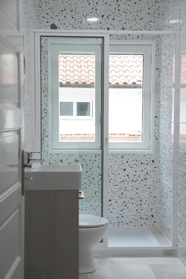 Genius Loci Guesthouse Matosinhos  Bagian luar foto