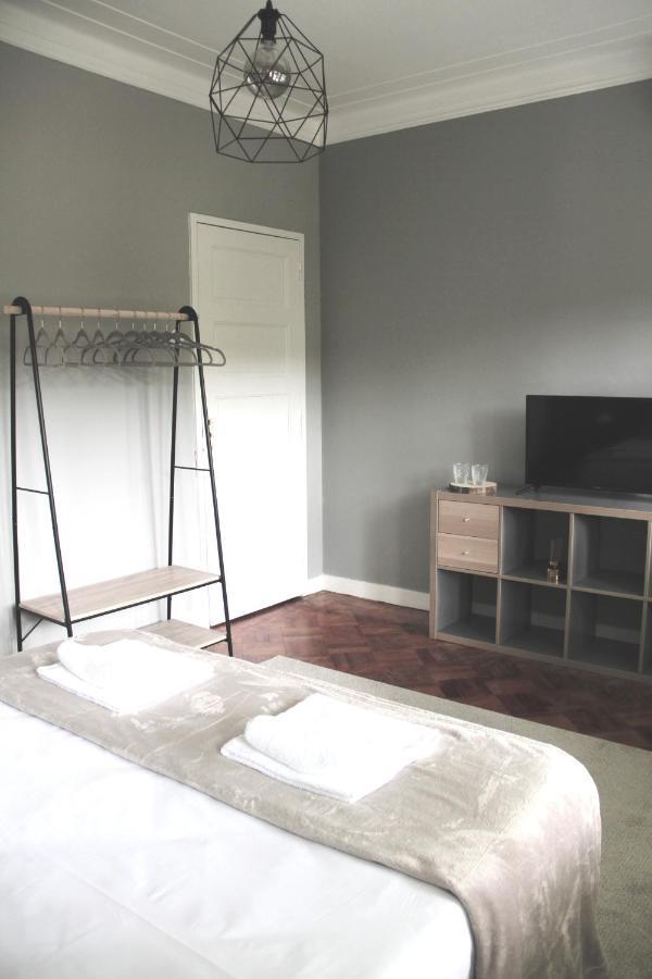 Genius Loci Guesthouse Matosinhos  Bagian luar foto