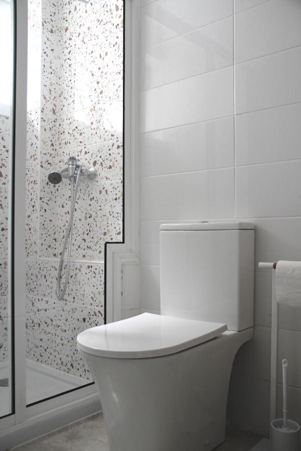 Genius Loci Guesthouse Matosinhos  Bagian luar foto