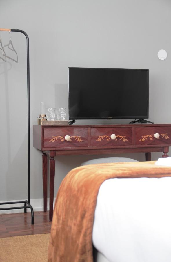 Genius Loci Guesthouse Matosinhos  Bagian luar foto
